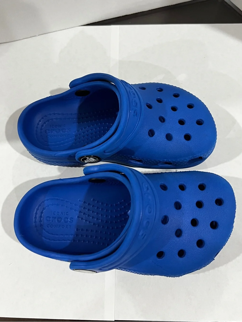 CROCS preowned royal